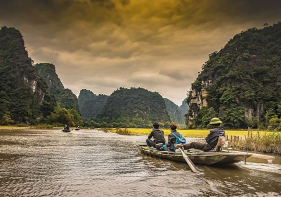 Séjour sur le fleuve du vietnam
